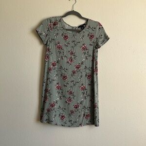 Forever 21 Floral Shift Dress | XS